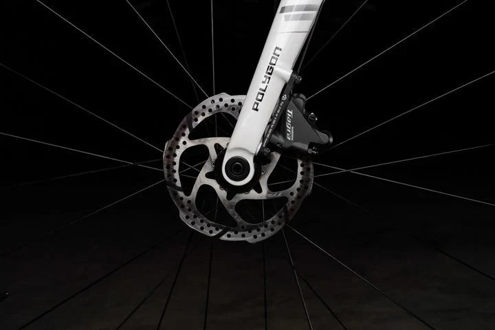 Bicicleta Ruta Polygon Strattos S4D White/Blk - Tiagra 10V