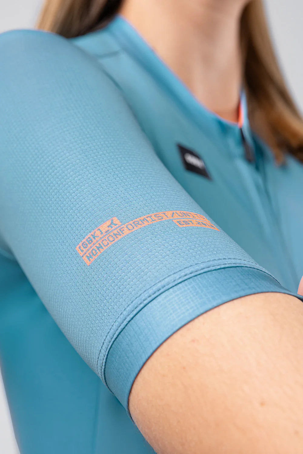 MAILLOT MANGA CORTA STARK MUJER SKYDOME