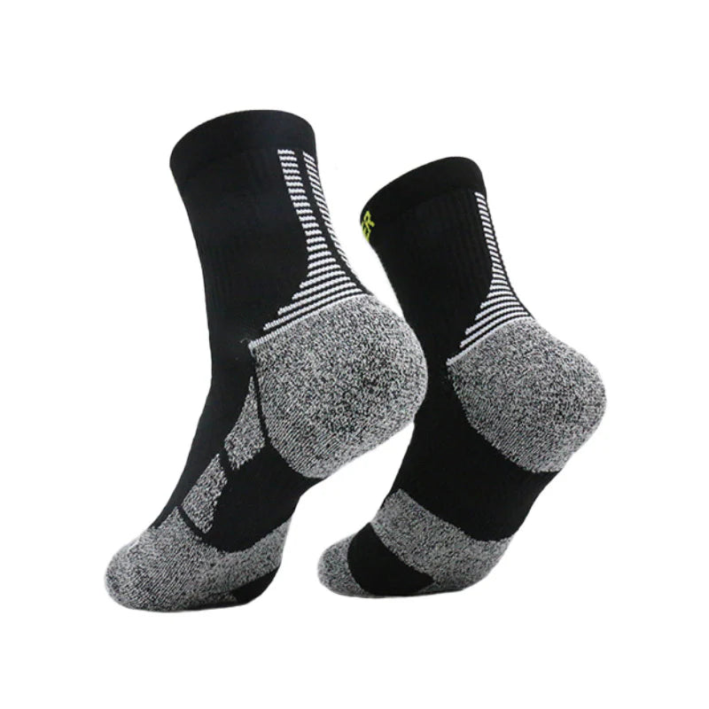 Calcetín de Running Finisher Pro Strider - Crew Negro