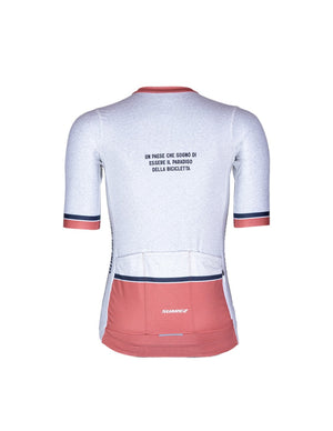 Tricota Suarez Giro Edizione: Storia W